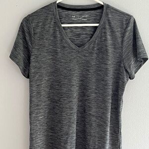 Under Armour Ladies T Shirt, Size L Black/Grey